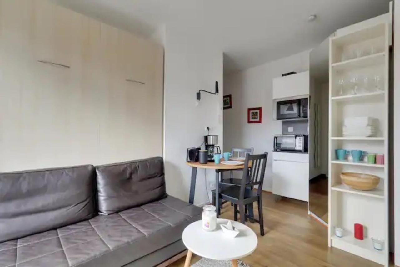 Bright Apartment With Large Terrace Нант Экстерьер фото
